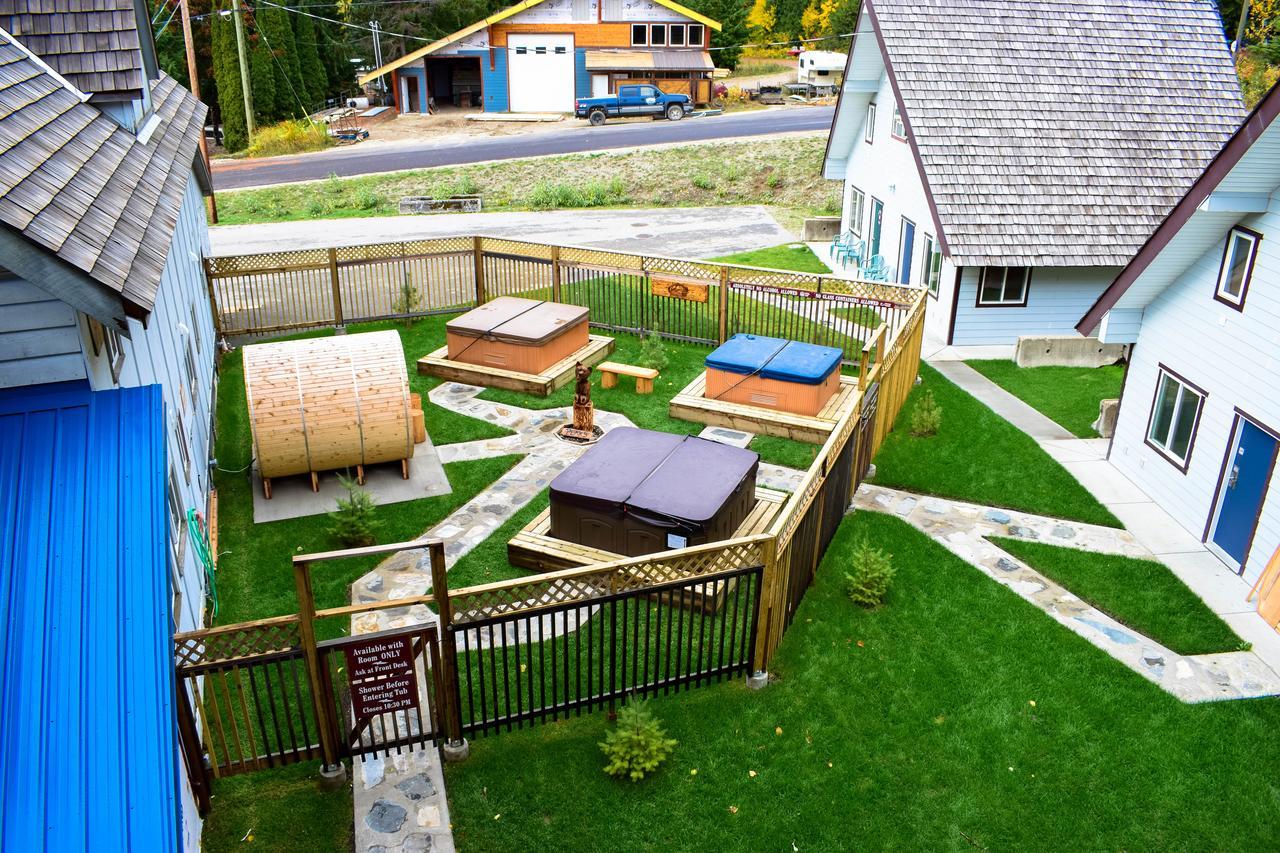 Peaks Lodge Ревелсток Екстер'єр фото